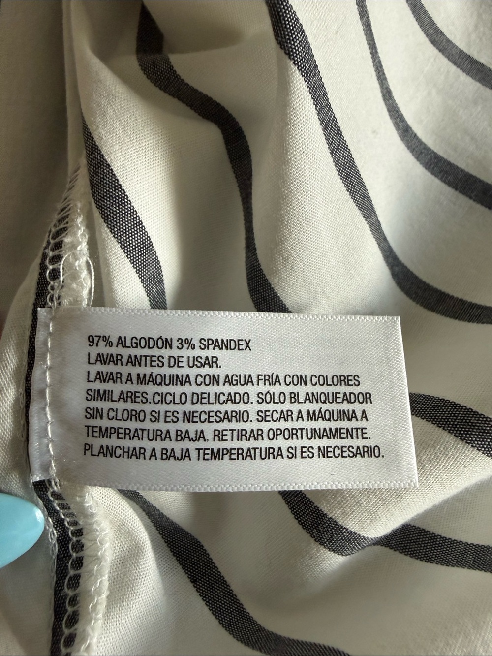 Evereve White Button-Down Shirt with Black Vertical Stripes - Picture 4 of 7
